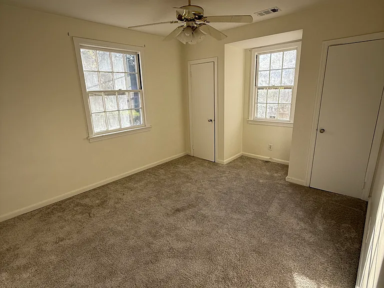 Large and spacious bedroom with double closets