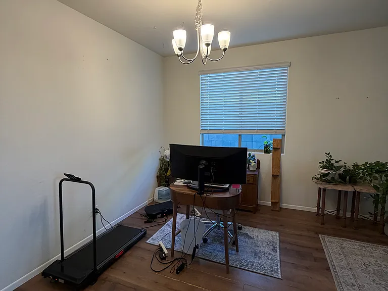 17621 W Daley Ln — Photo 35