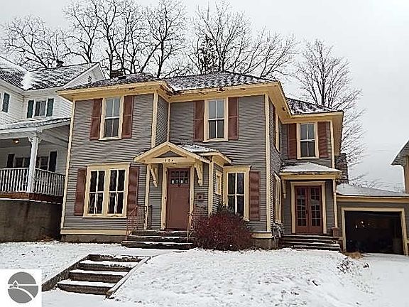 2nd image of 404 E Cass St