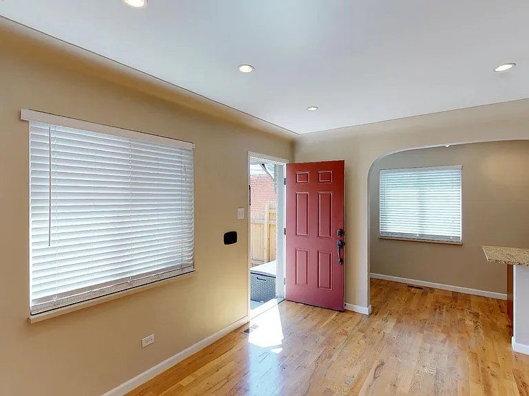 3658 N Clay St — Photo 4