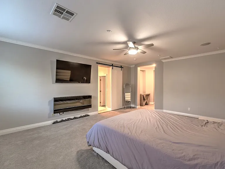 2849 Soaring Peak Ave — Photo 22