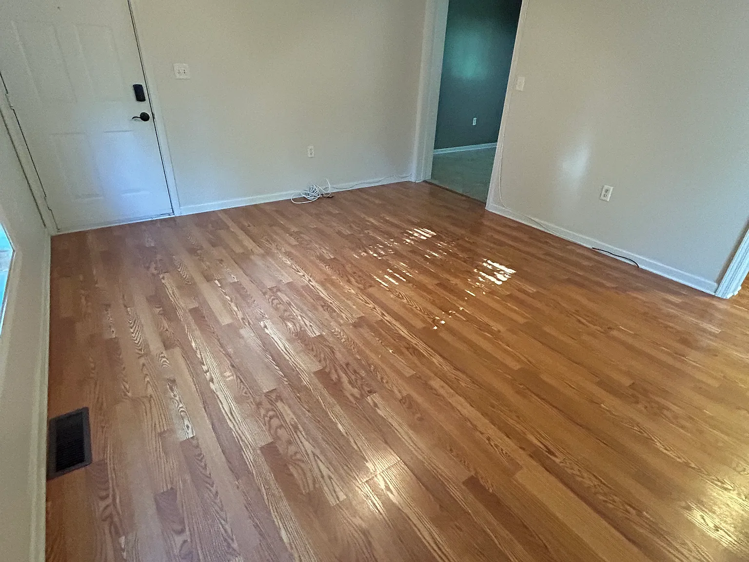 24 Bascom Ln — Photo 4
