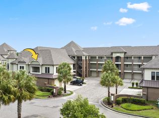 561 Garden Terrace Dr UNIT 201, Wilmington, NC 28405