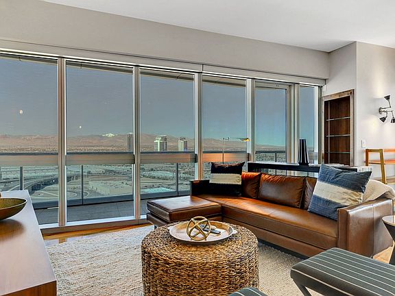 2nd image of 4471 Dean Martin Dr Unit 2600