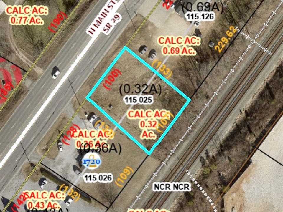 2nd image of 1730 N Main St