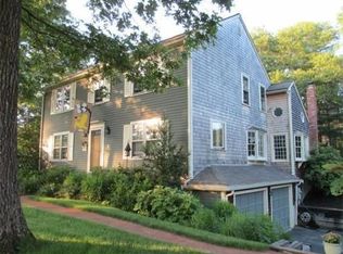 8 Sheridan Dr, Plymouth, MA 02360