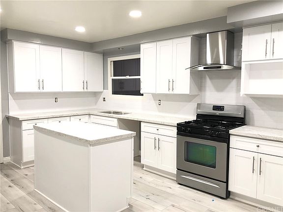 3rd image of 6661 Dannyboyar Ave