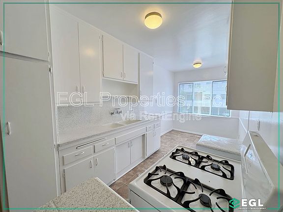 4th image of 1168 N Curson Ave #3