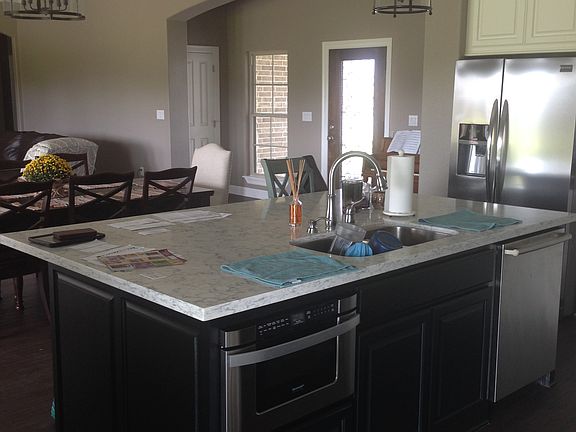 Kitchen island to front door