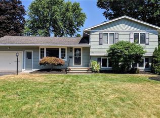 190 Frear Dr, Rochester, NY 14616