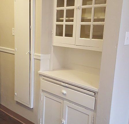 3rd image of 5618 S Grand Blvd APT 3