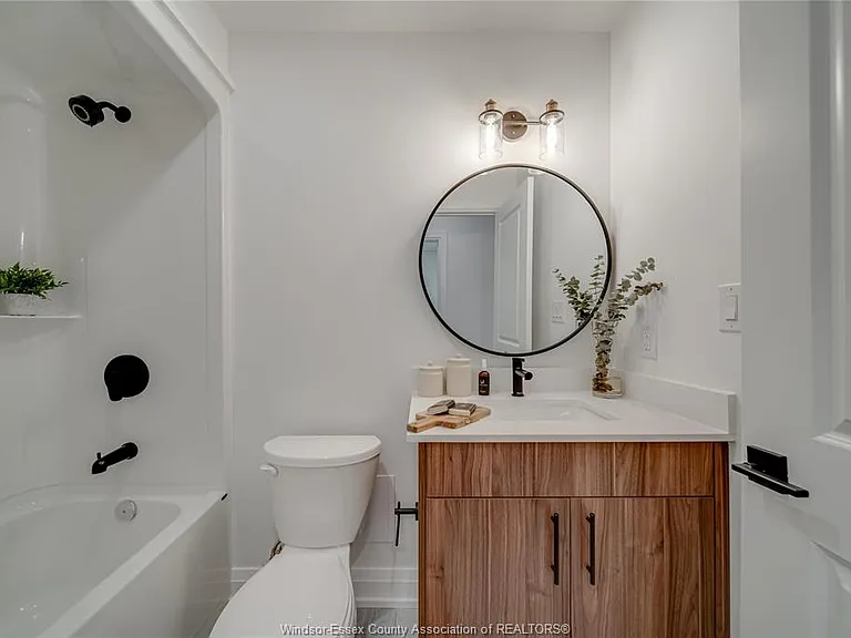 11957 Tecumseh Rd E #102 — Photo 5