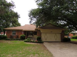 3142 Rotan Ln, Dallas, TX 75229