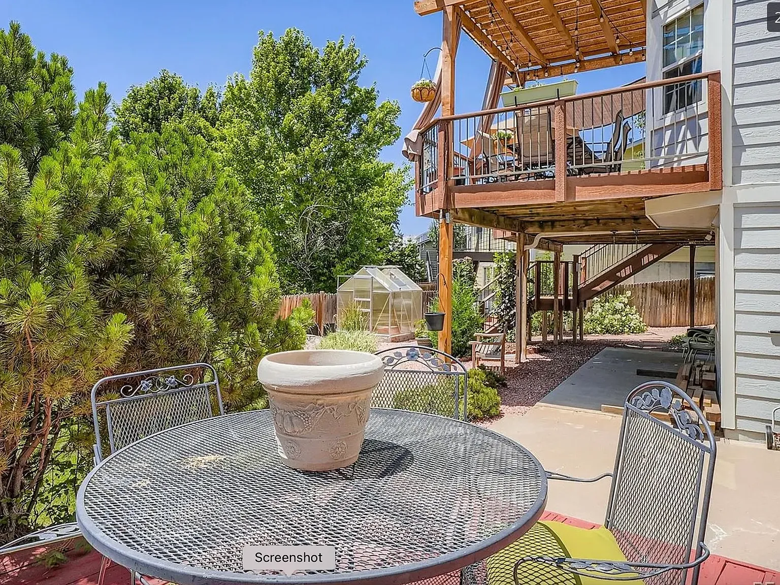 2 bed, 950 sqft, $1,900 — Photo 3
