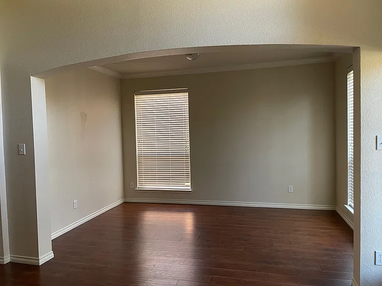 332 Kansas Trl — Photo 23