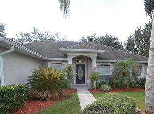 24215 Calusa Blvd, Eustis, FL 32736