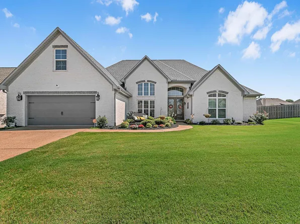 38 Nathan Dr, Jackson, TN 38305