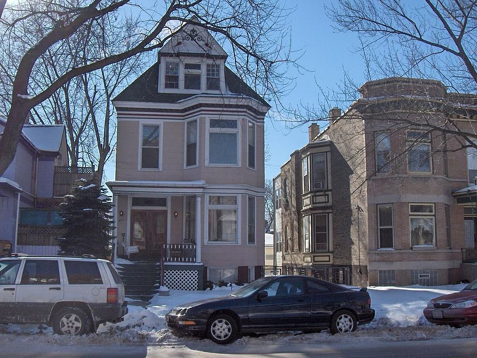 Stately Victorian 3 Flat