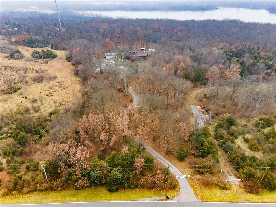 1st image of 12550 Raytown Rd