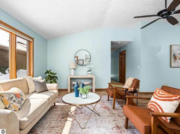 2189 Hammond Pl E #57, Traverse City, MI 49686