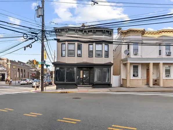 1526 43rd Street image 12 of 12