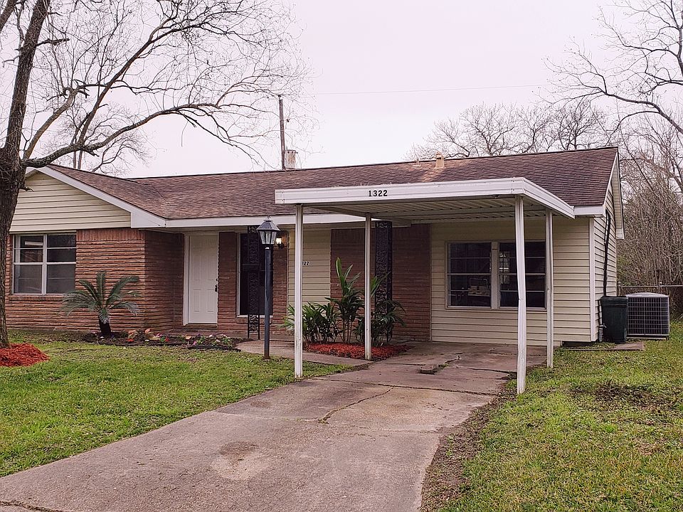 1st image of 1322 Serpentine Dr
