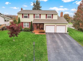 3445 Cranmere Ln, York, PA 17402