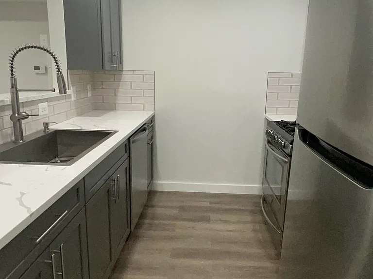 13800 Farnsworth Ln #5301 — Photo 7