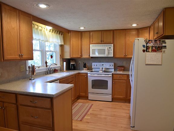 4th image of 5232 S Southway Dr