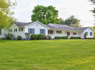 3216 Sharon Valley Rd NE, Newark, OH 43055