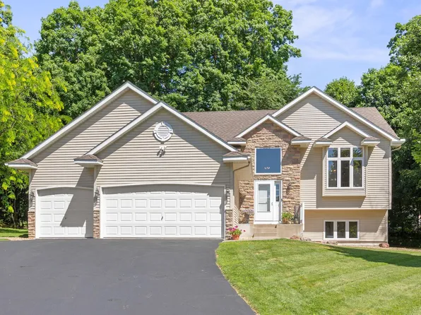 911 Hazelwood Ct, Buffalo, MN 55313