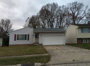 14340 Rochelle Dr, Maple Heights, OH 44137
