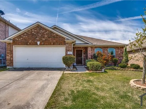 1726 Duck Cove Dr, Aubrey, TX 76227