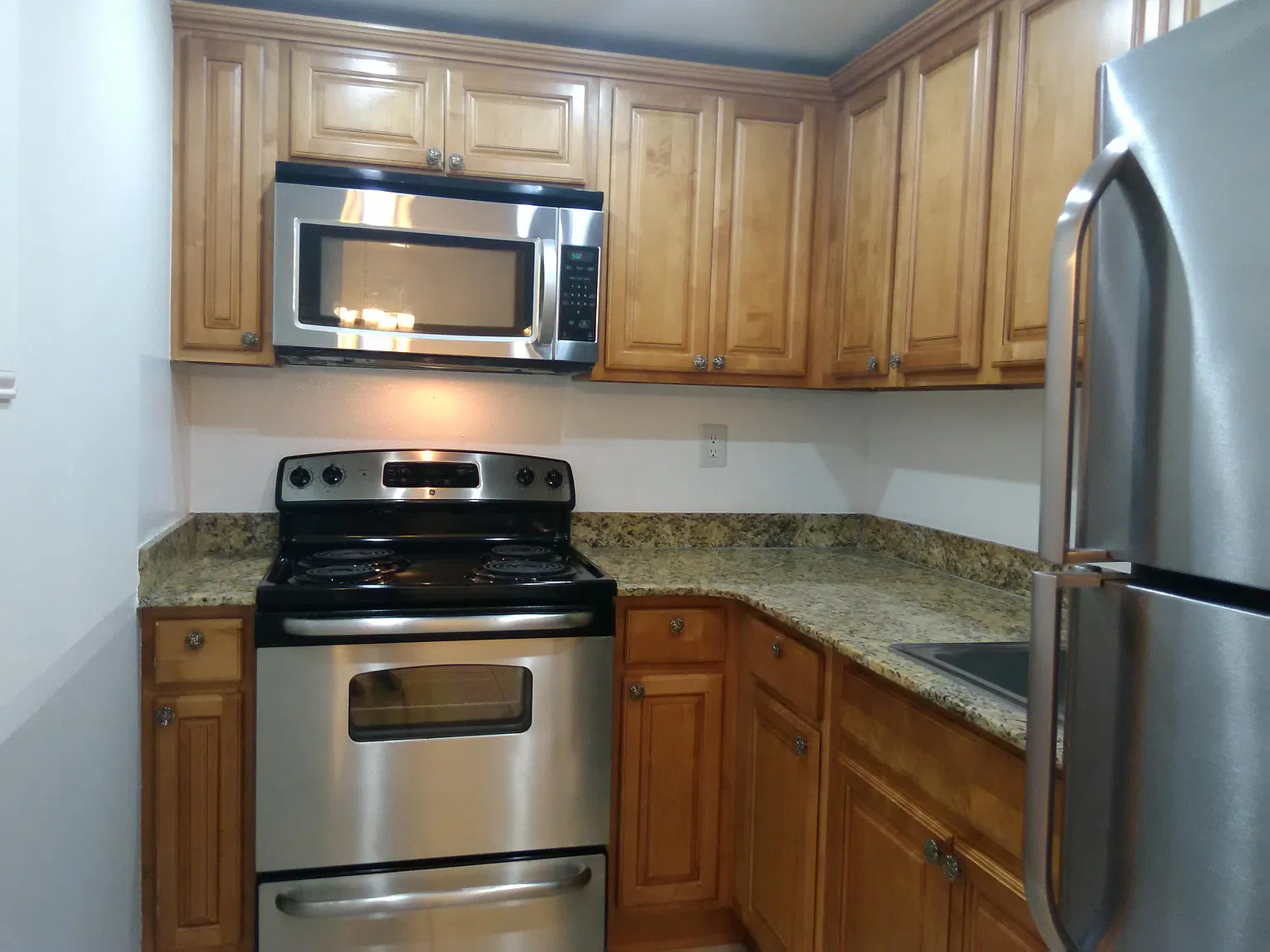 201 Bonnie Blvd — Photo 3