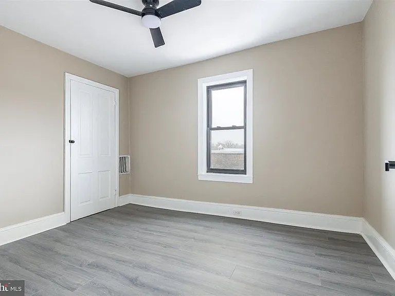 6634 Musgrave St — Photo 17