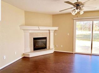 3 NE 94th Ct, Kansas City, MO 64155