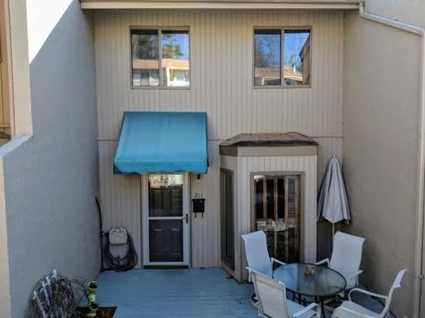 182 Sierra Pl, Bristol, VA 24201