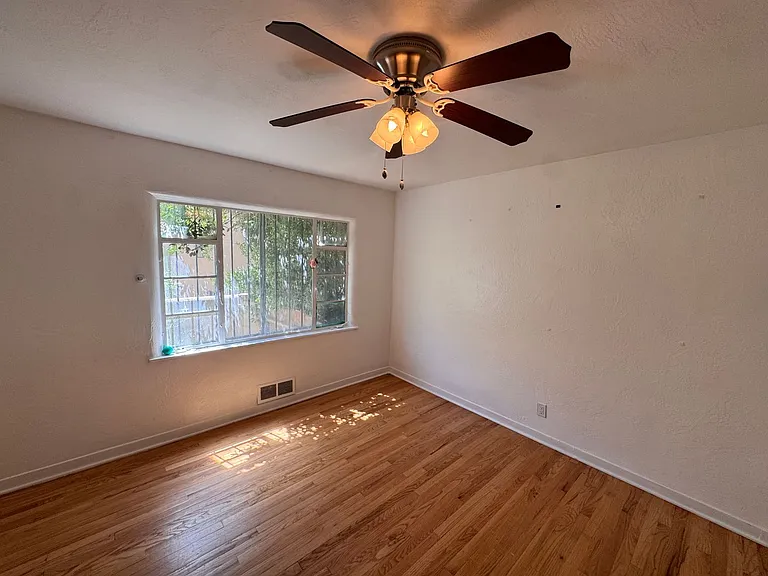 2908 San Rafael Ave SE — Photo 11