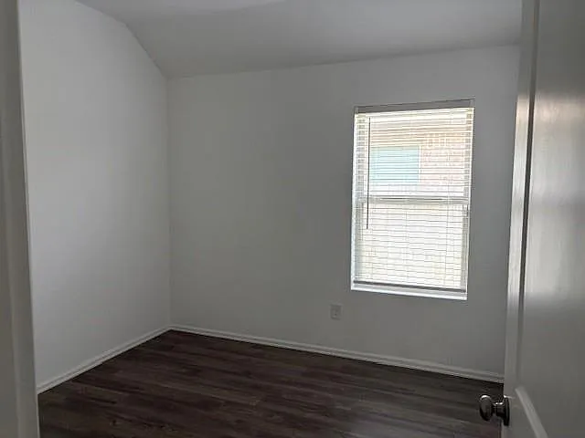 26643 Castiel Dr — Photo 15
