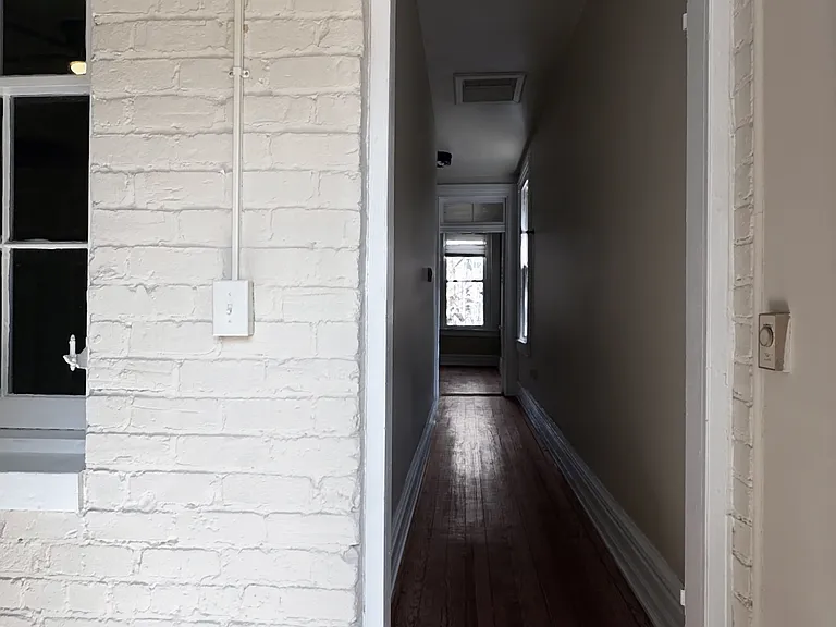 110 N Harrison St — Photo 9