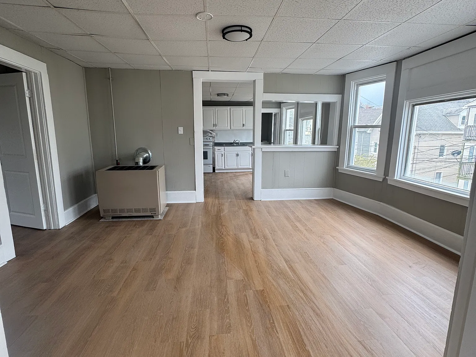 3 bed, 1200 sqft, $1,850 — Photo 4