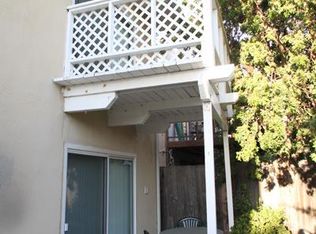 105 Rees St, Playa Del Rey, CA 90293