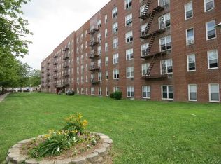 30 Ebbitts St APT 5U, Staten Island, NY 10306