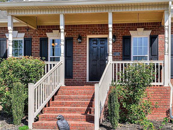4th image of 1103 Woodruff Way
