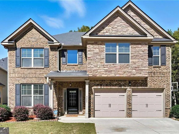 4227 Meadow Wind Dr, Snellville, GA 30039