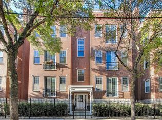 1326 W Belmont Ave #1E, Chicago, IL 60657