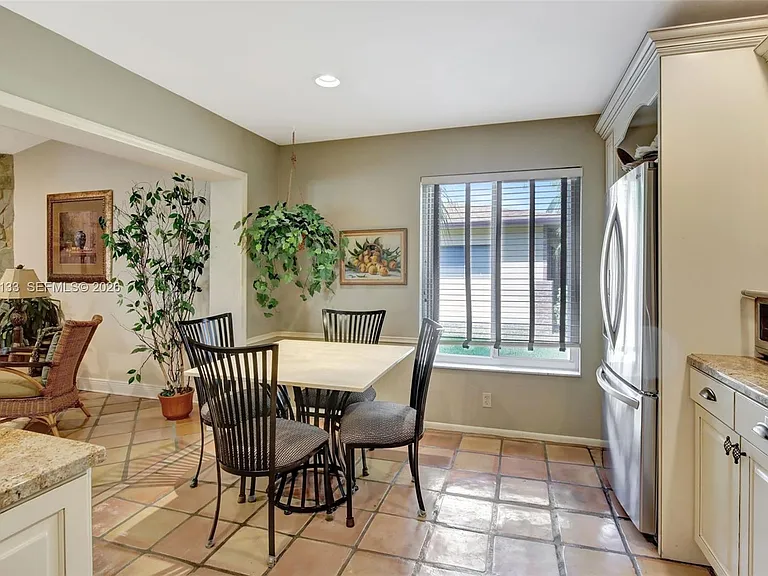 5320 SW 21st Ct — Photo 14