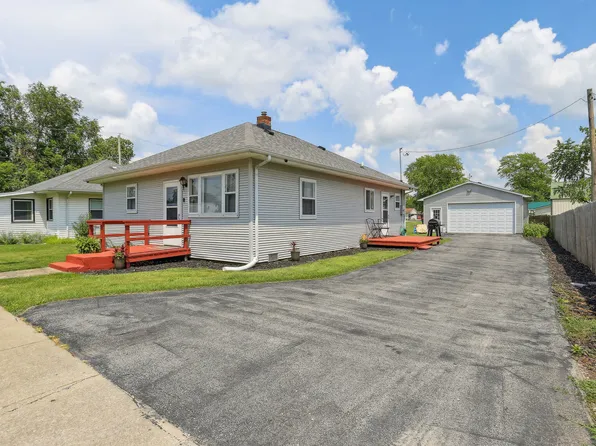 408 S East Ave, Ogden, IL 61859
