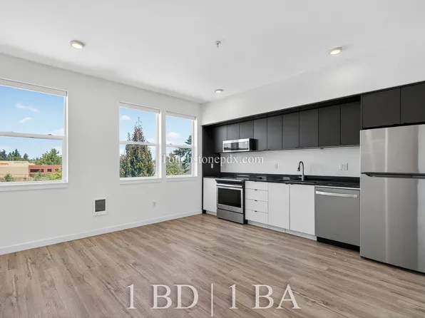 Tabor Terrace, 5635 NE Glisan St #13, Portland, OR 97213