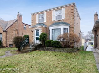 2119 Brummel St, Evanston, IL 60202